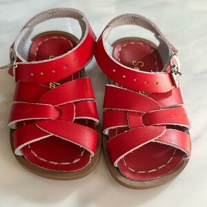 Red Saltwater Sandals toddler sz 5 euc
